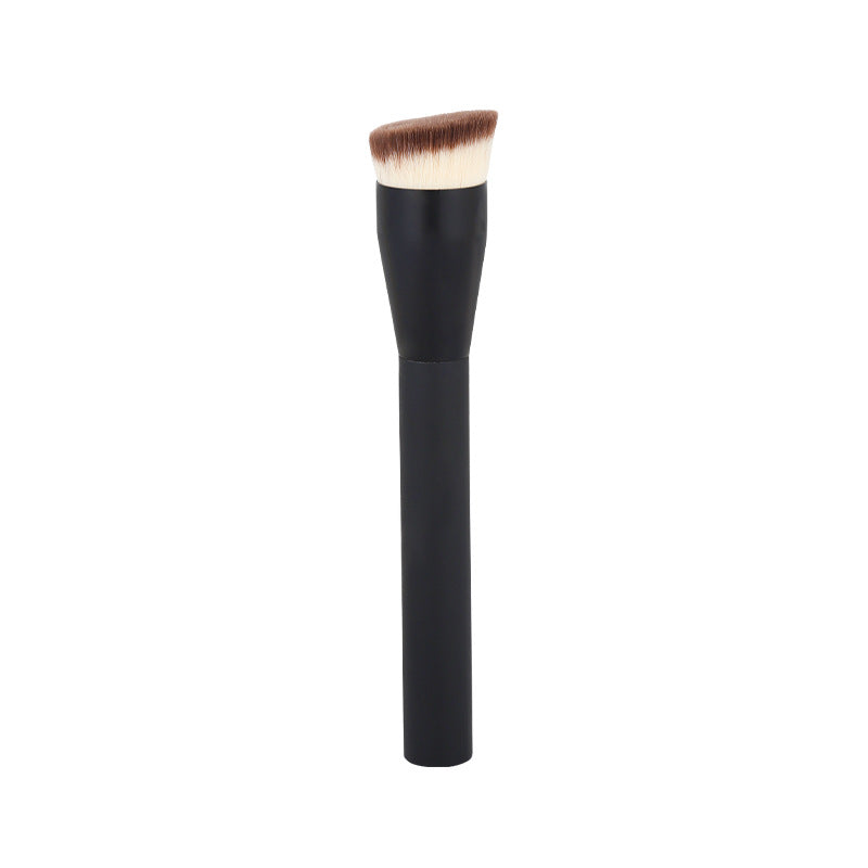 Angled foundation brush