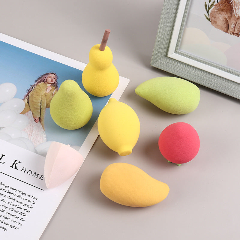 Beauty sponge powder with fruit pieces